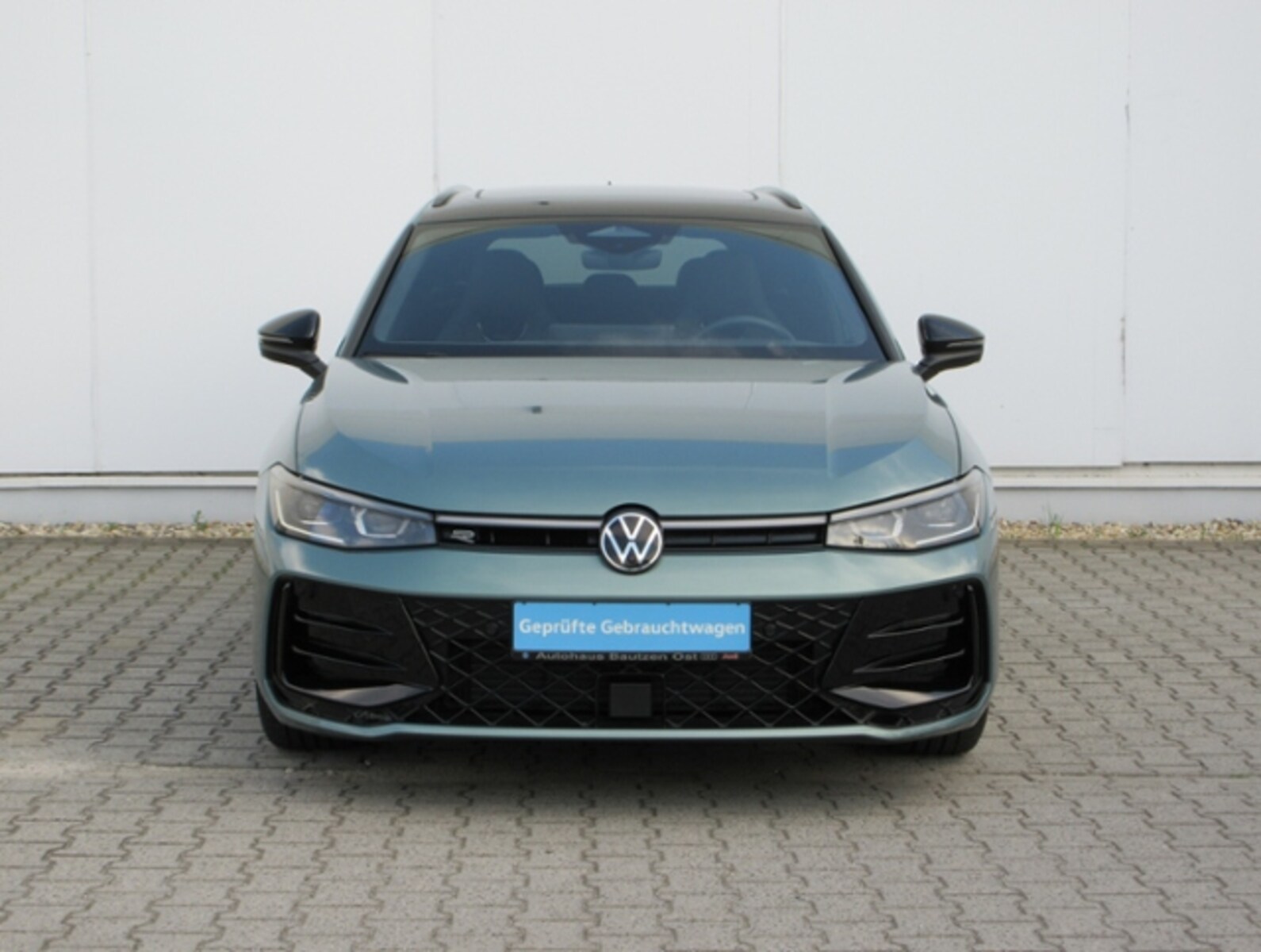 Volkswagen Passat – Bild 9