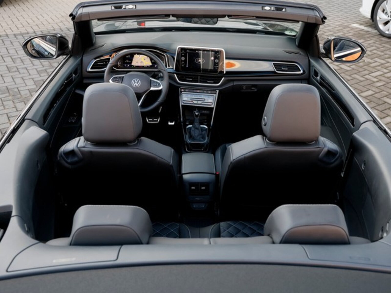 Volkswagen T-Roc Cabriolet – Bild 10