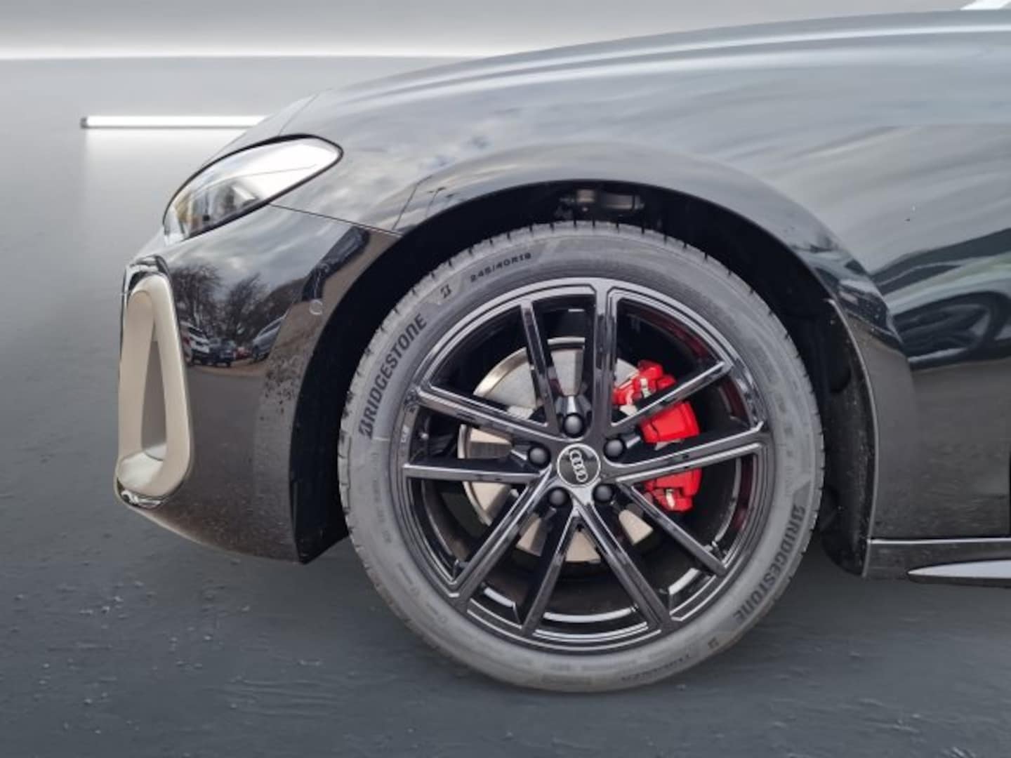 Bild über Audi A5 Avant TFSI quattro S tronic - für weitere Informationen kontaktieren Sie den Audi Partner