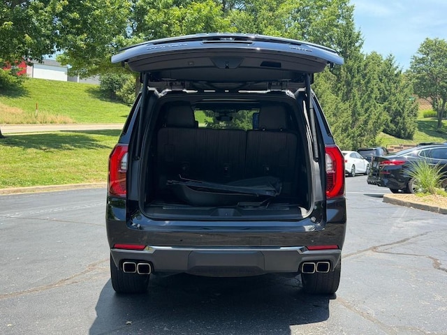 2025 GMC Yukon