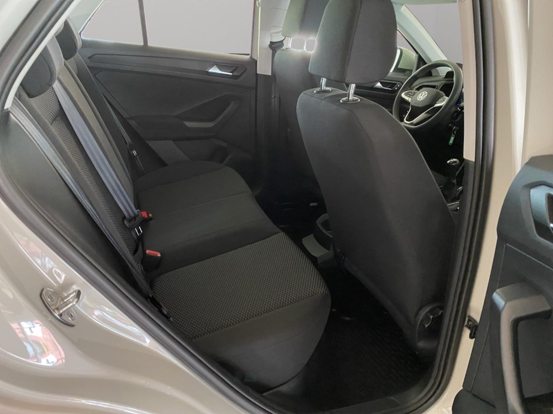 Volkswagen T-Roc Basis-Modell