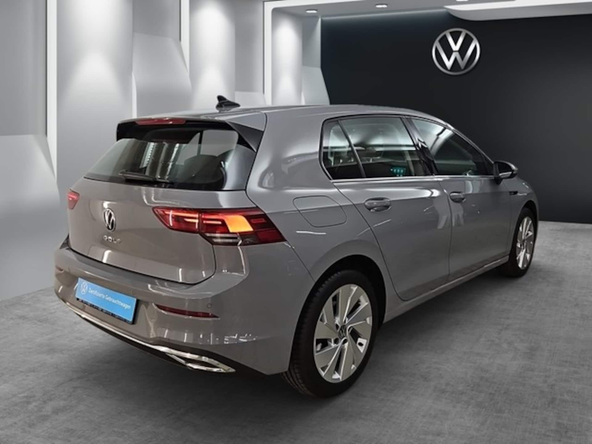 Volkswagen Golf Style