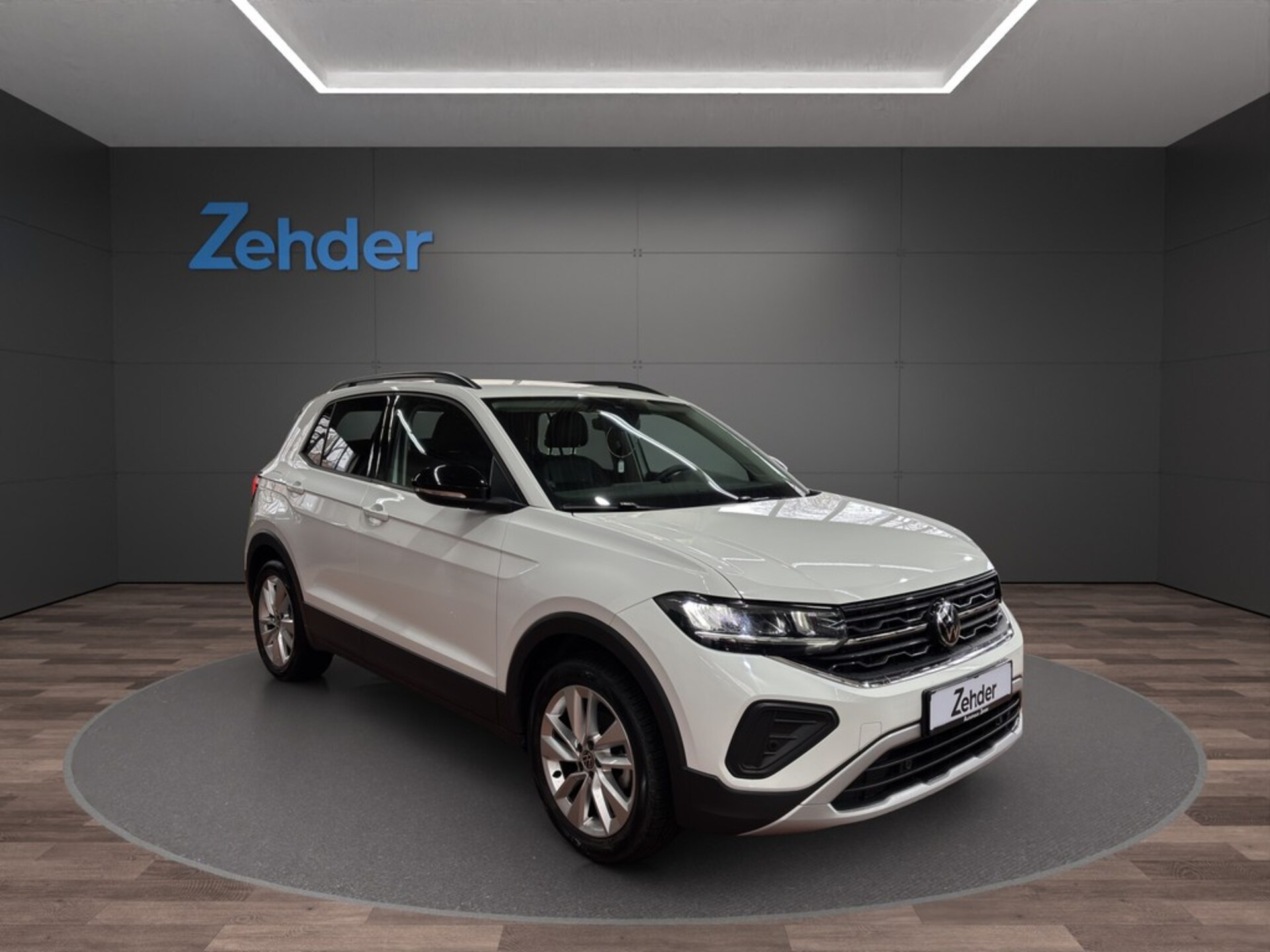 Volkswagen T-Cross Life