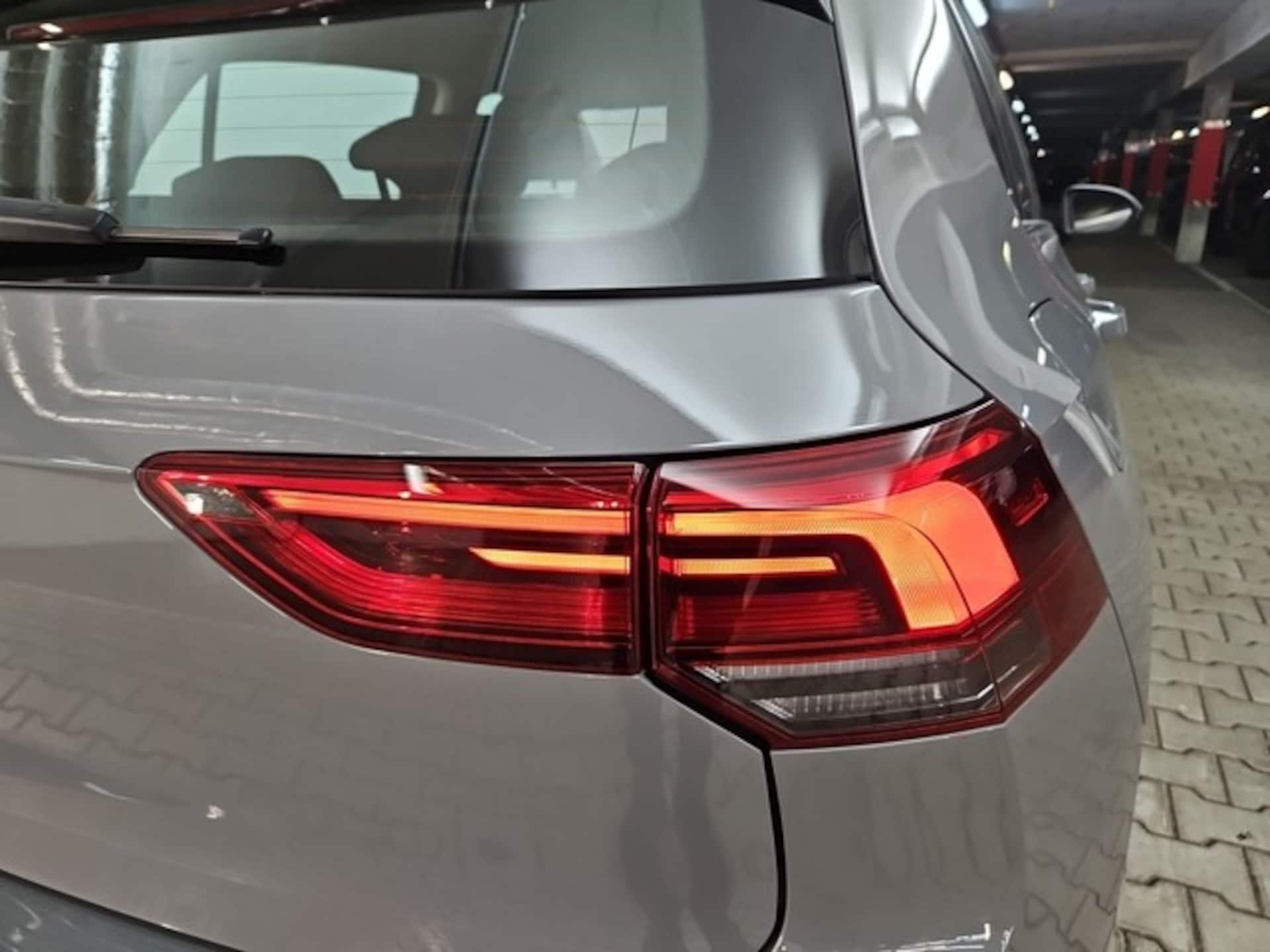 Volkswagen Golf Style