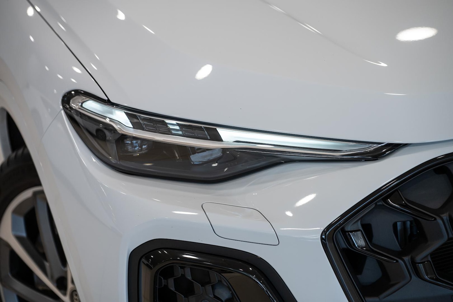 Image about Audi Q5 SUV TDI quattro 150 kW