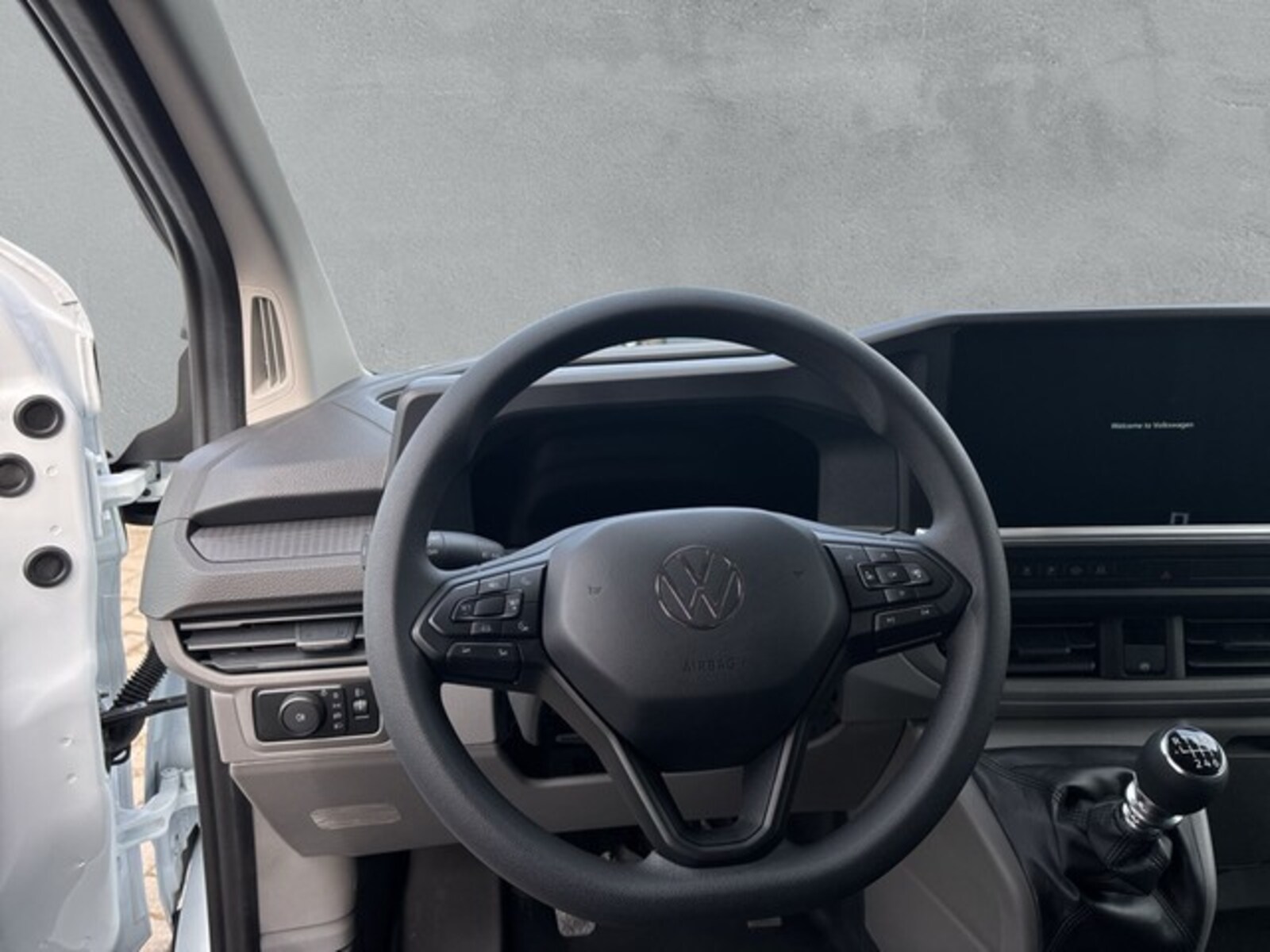 Volkswagen Transporter Kasten langer Radstand – Bild 8