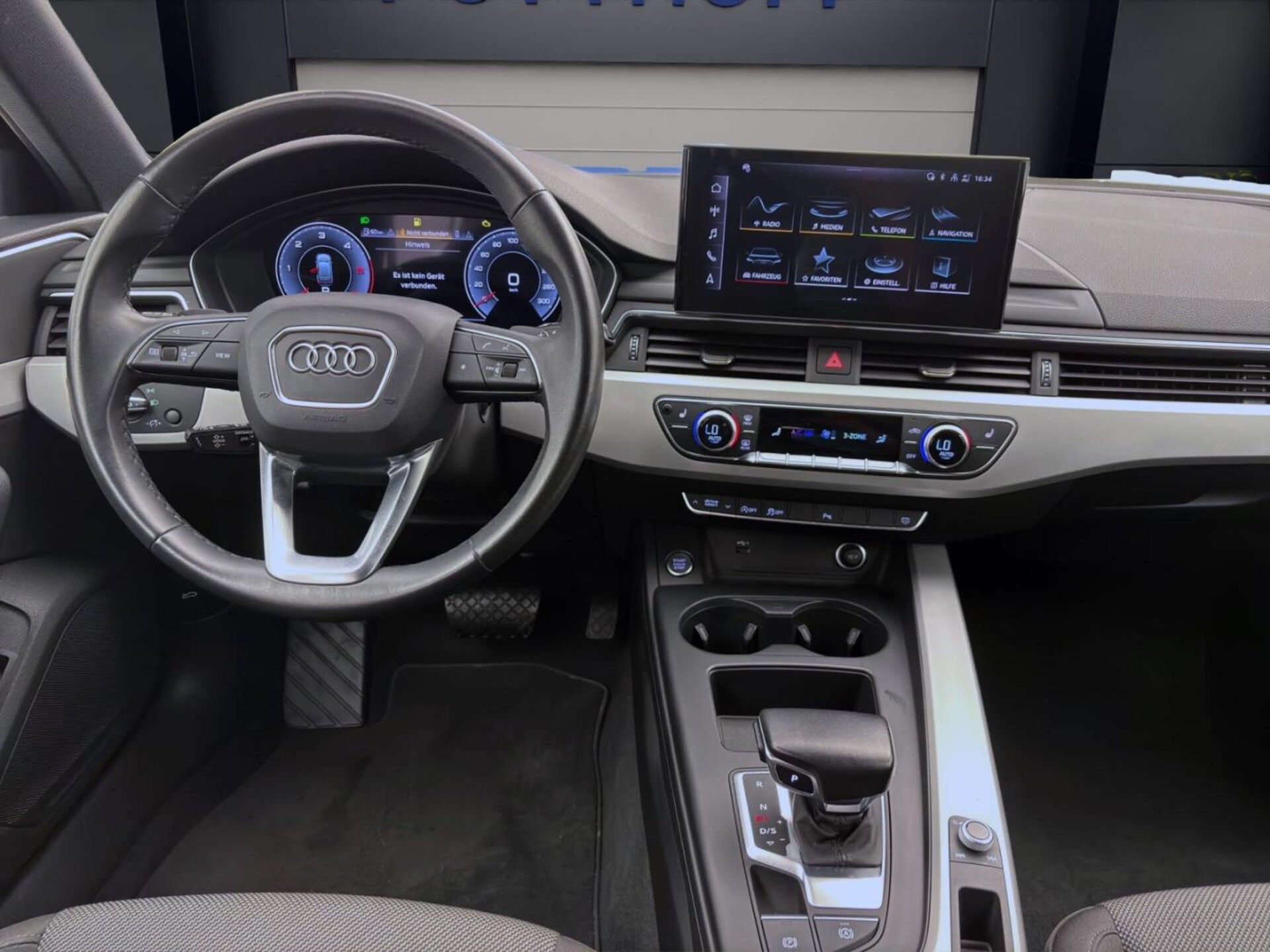 Audi A4 Avant Advanced