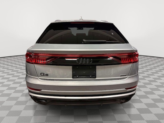 2022 Audi Q8