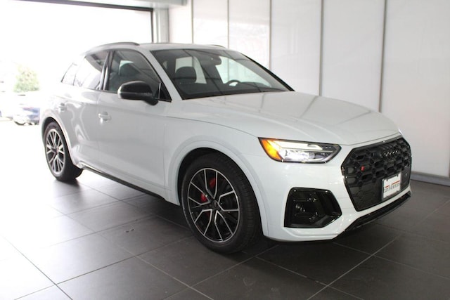 Photo of 2025 Audi SQ5