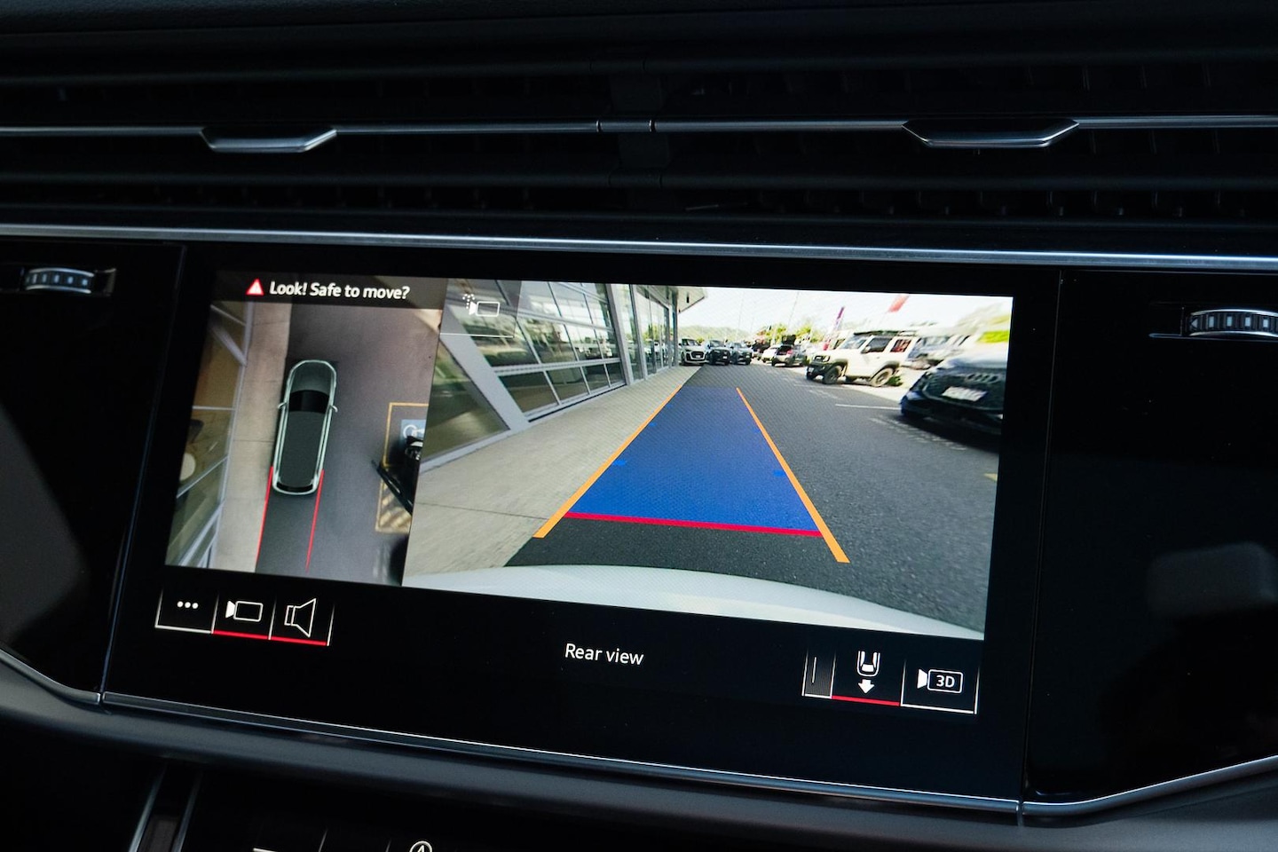 Image about Audi Q7 SUV TFSI quattro tiptronic