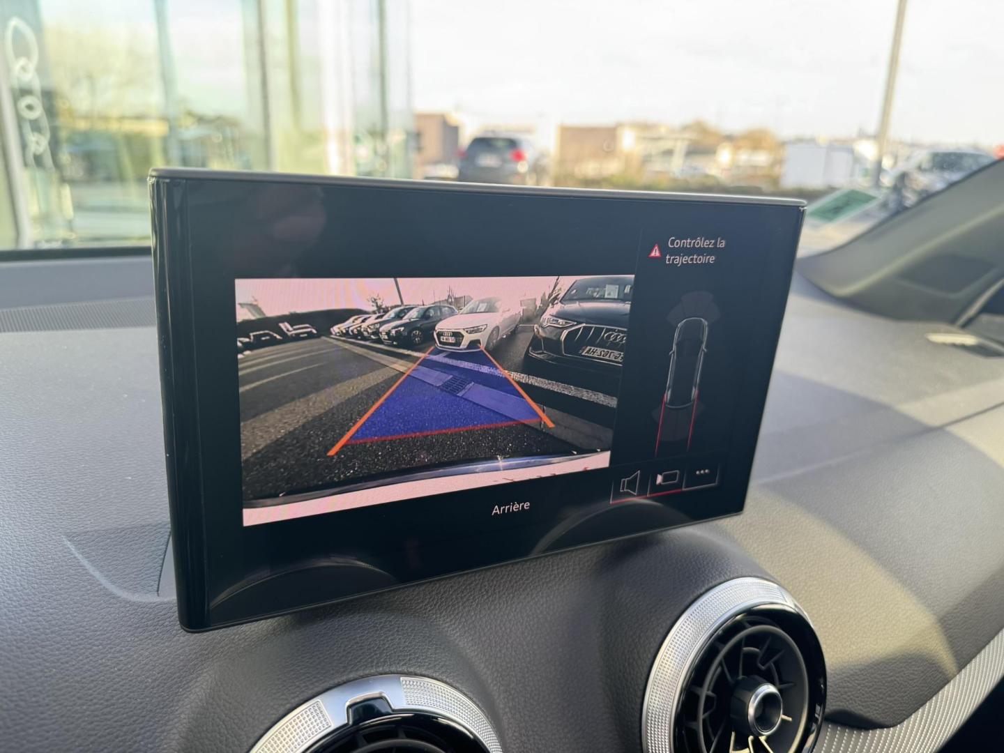 Image about Audi Q2 S line plus 35 TFSI 110 kW (150 ch) S tronic