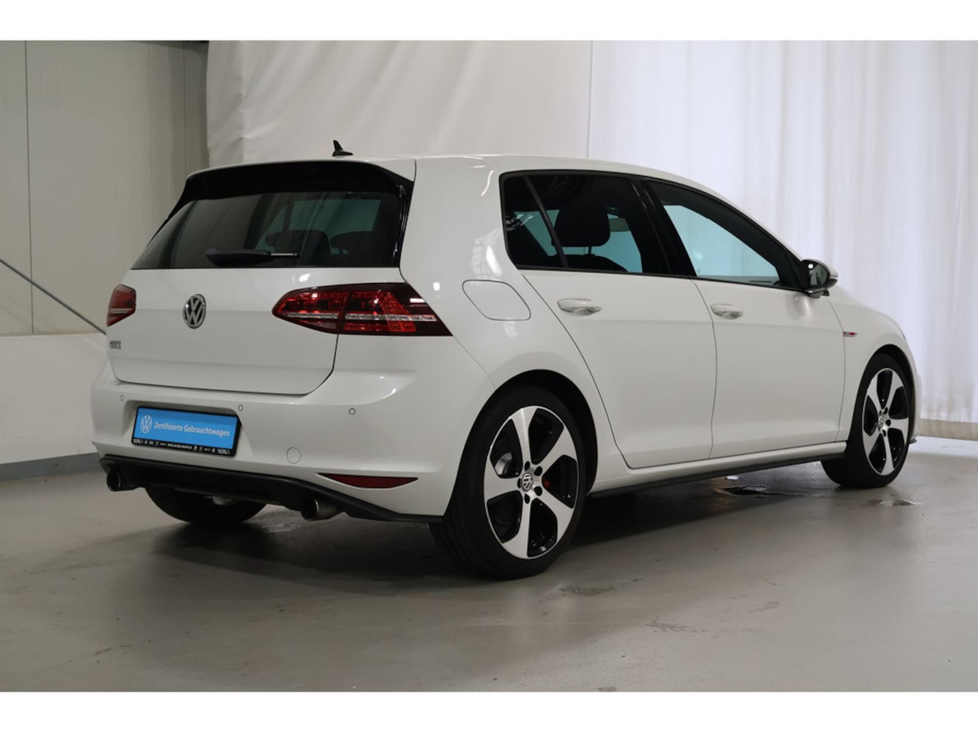 Volkswagen Golf GTI