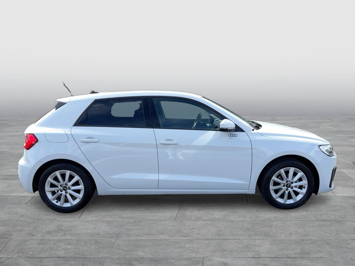 Bild über Audi A1 Sportback 25 TFSI S tronic - für weitere Informationen kontaktieren Sie den Audi Partner