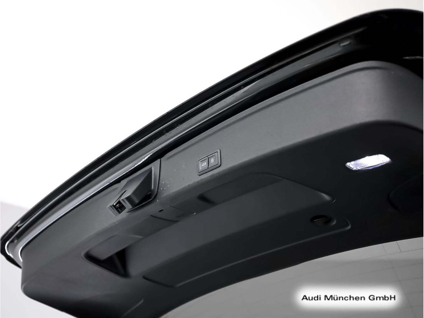 Bild über Audi A4 Avant S line 40 TFSI quattro S tronic - für weitere Informationen kontaktieren Sie den Audi Partner