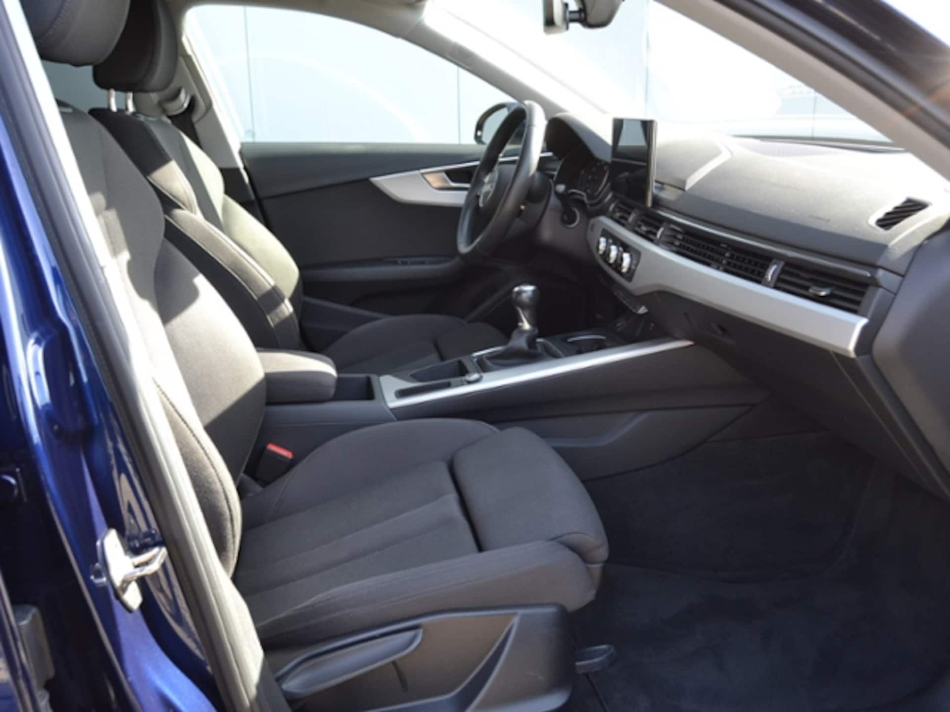 Audi A4 Limousine Advanced