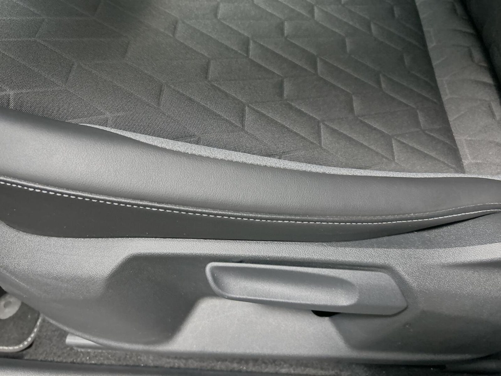 Volkswagen T-Cross – Bild 12