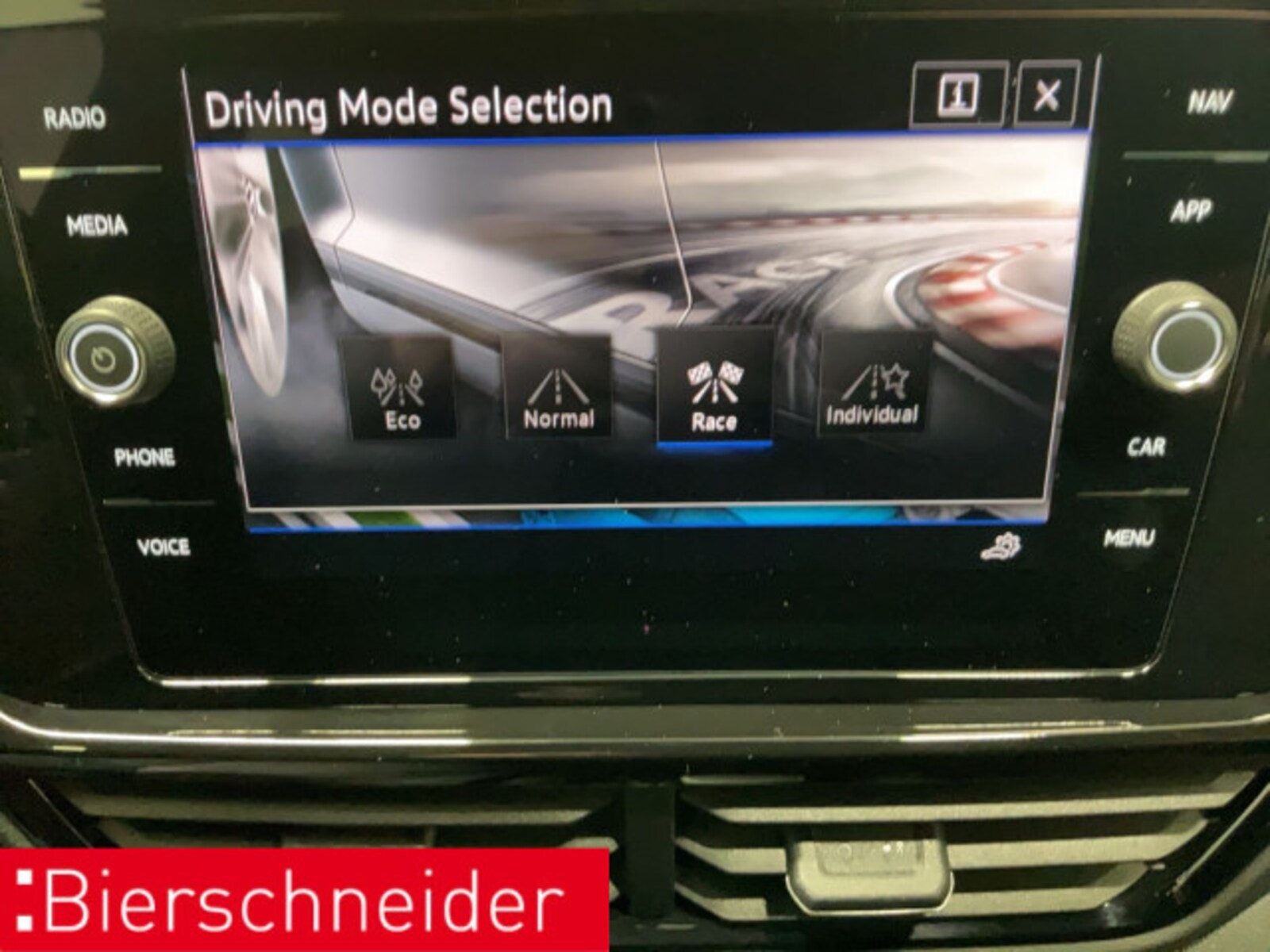 Volkswagen T-Roc – Bild 24