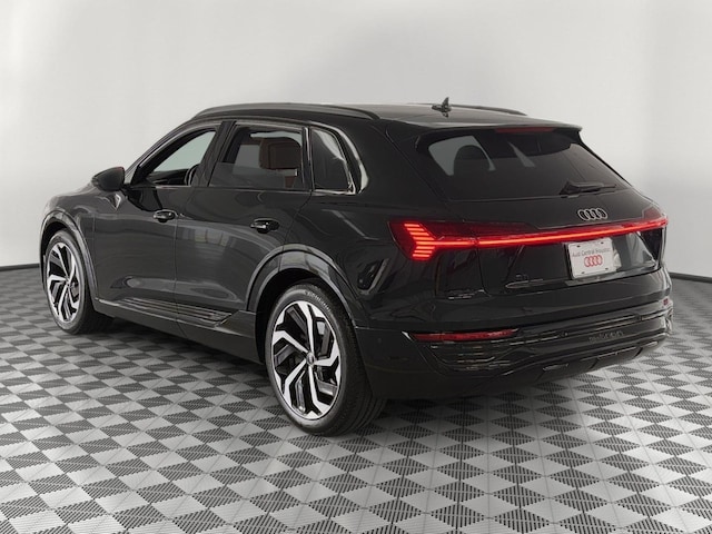 2024 Audi Q8 e-tron