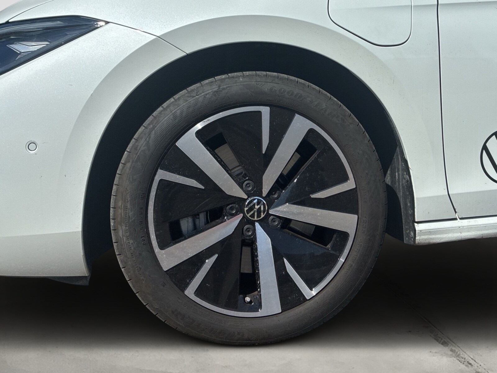 Volkswagen Passat – Bild 10