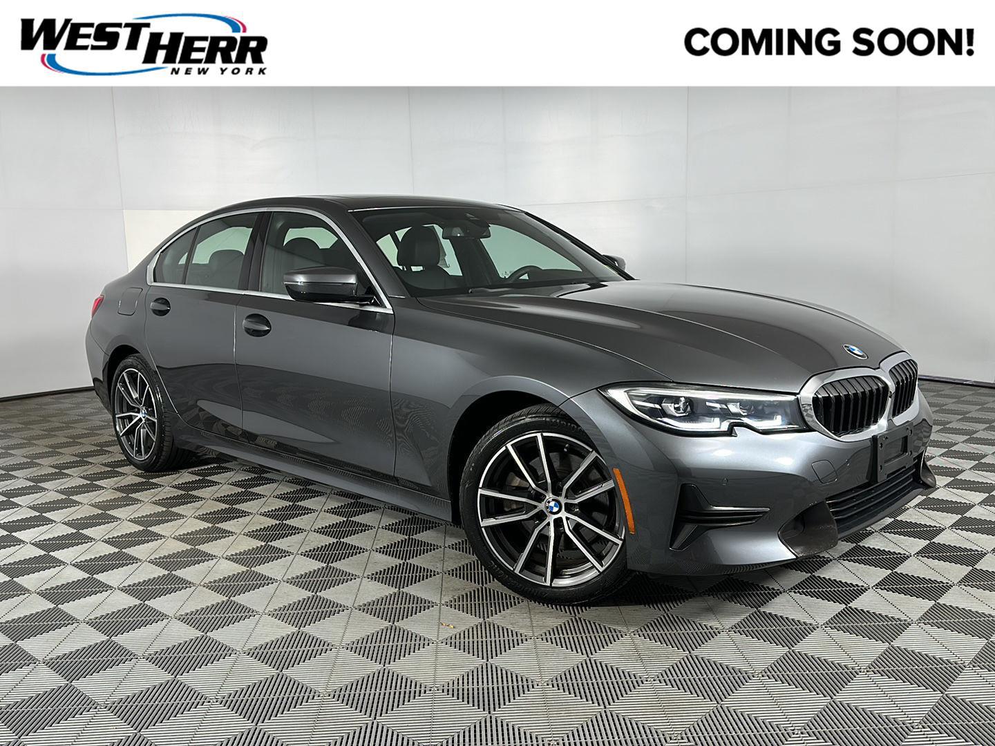2020 BMW 3 Series 330i xDrive Sedan's photo