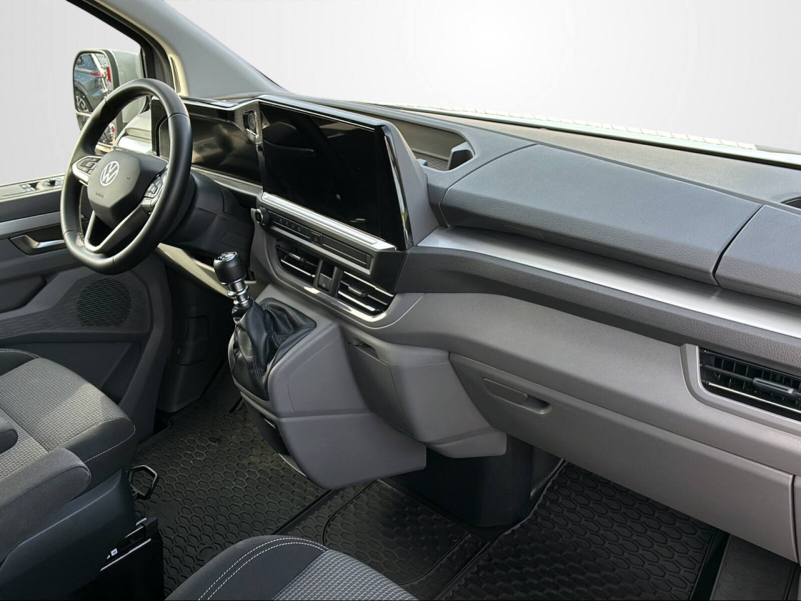 Volkswagen Transporter Kasten langer Radstand – Bild 11