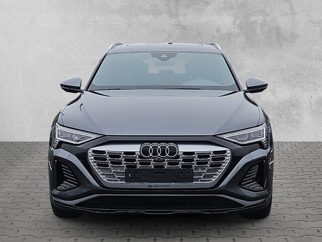 Image about Audi Q8 e-tron S line 50 e-tron quattro