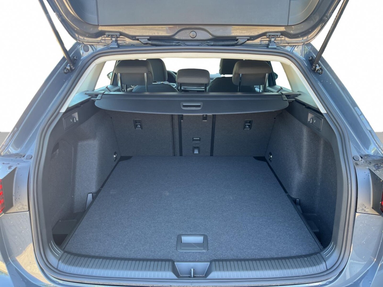 Volkswagen Golf Variant – Bild 12