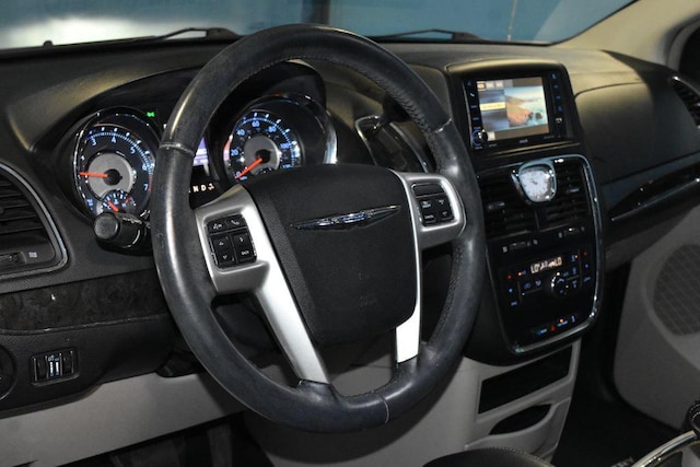 2016 Chrysler Town & Country