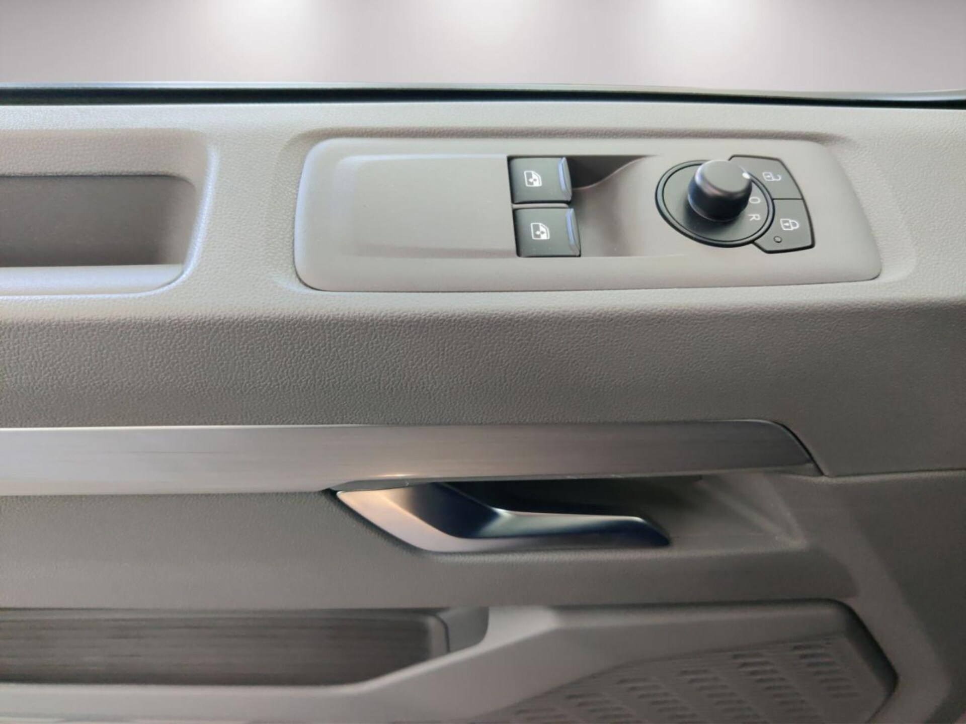 Volkswagen Transporter Kasten langer Radstand