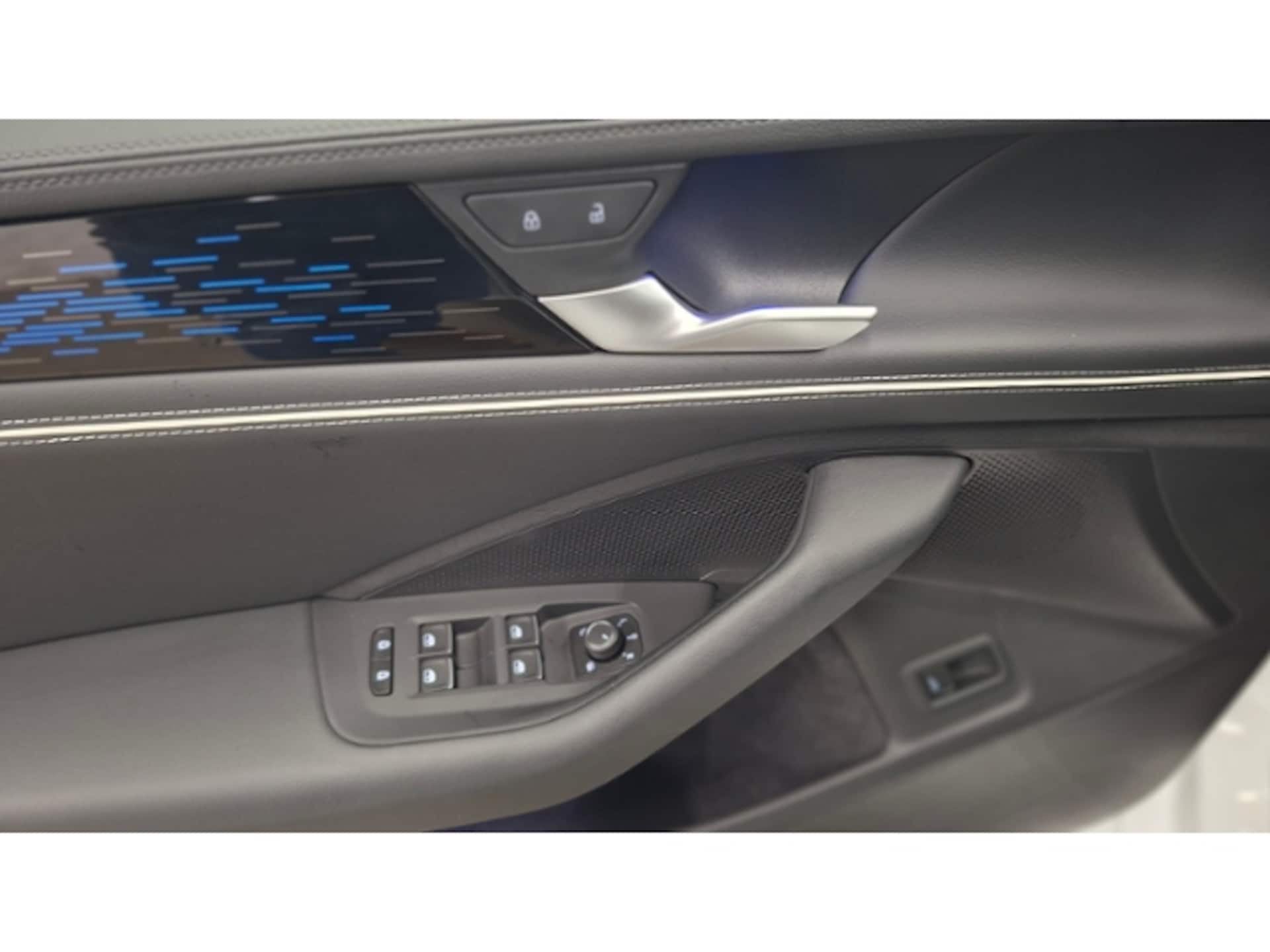 Volkswagen Passat Elegance