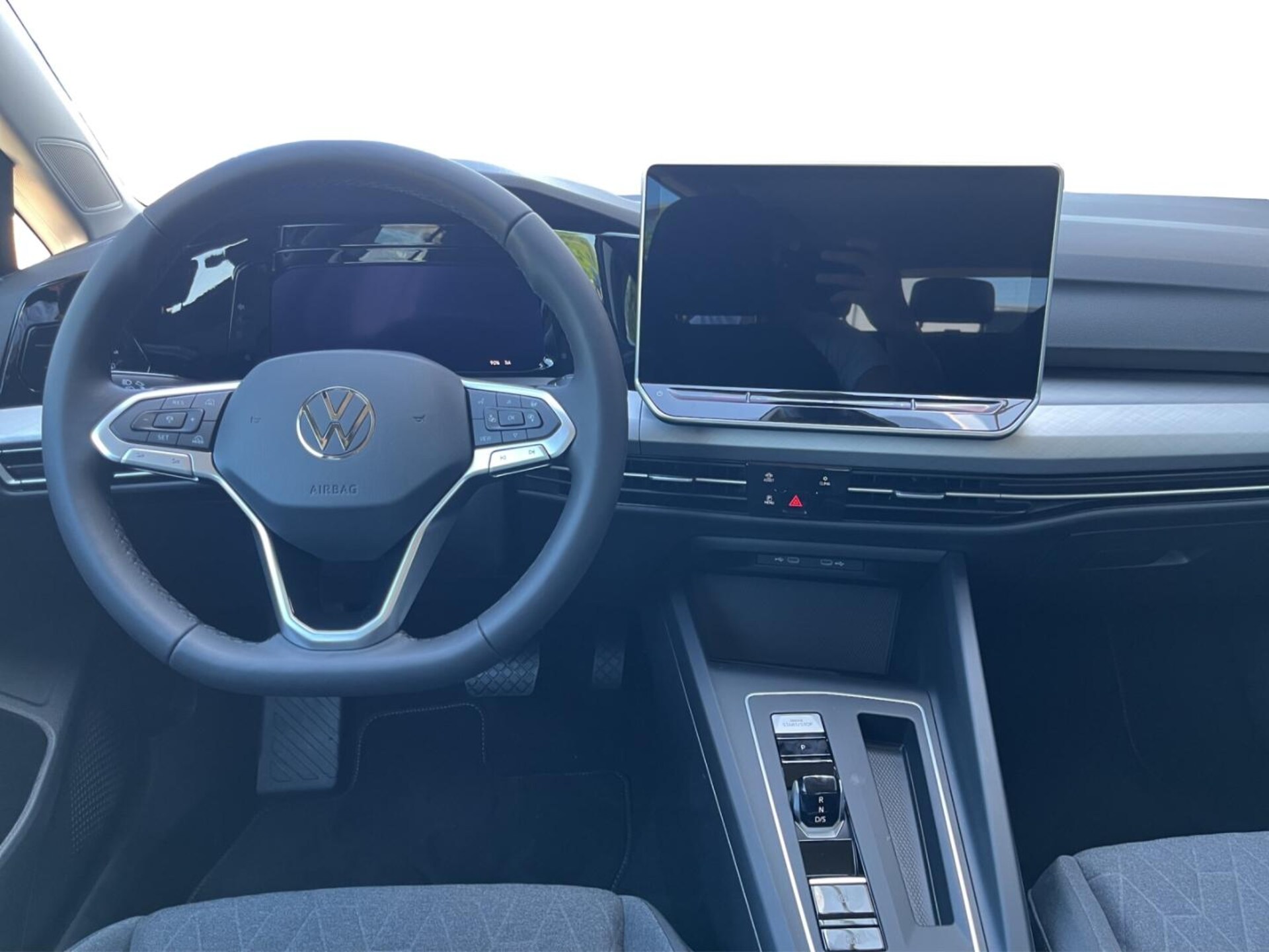 Volkswagen Golf Variant Life