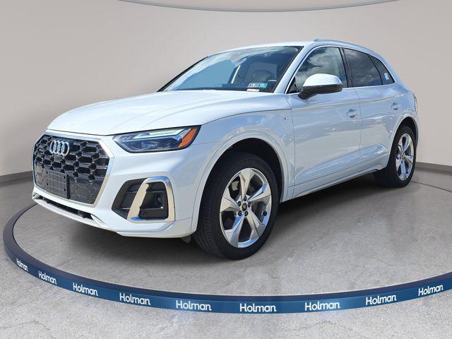 2023 Audi Q5 45 Premium Plus's photo