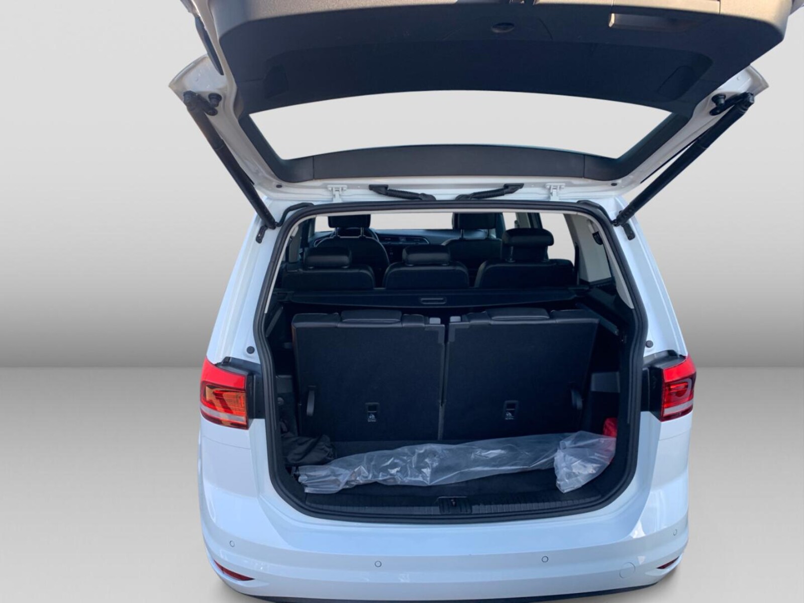 Volkswagen Touran – Bild 12