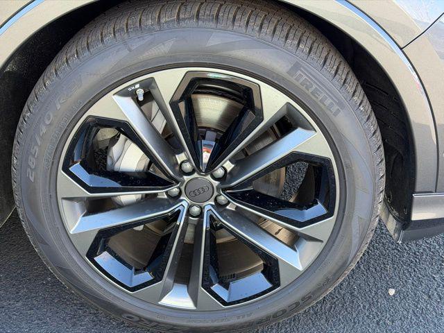 2026 Audi Q7 Premium Plus - Photo 29