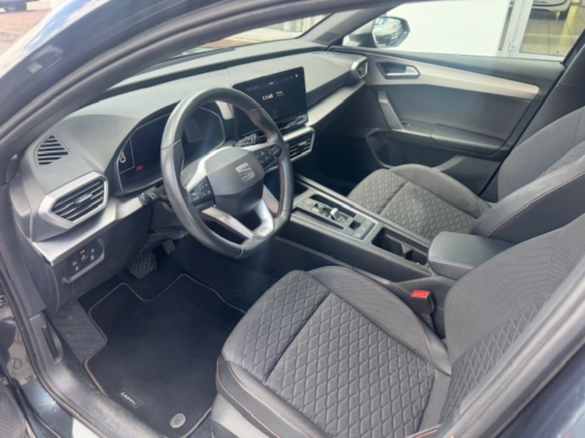 SEAT Leon Sportstourer FR