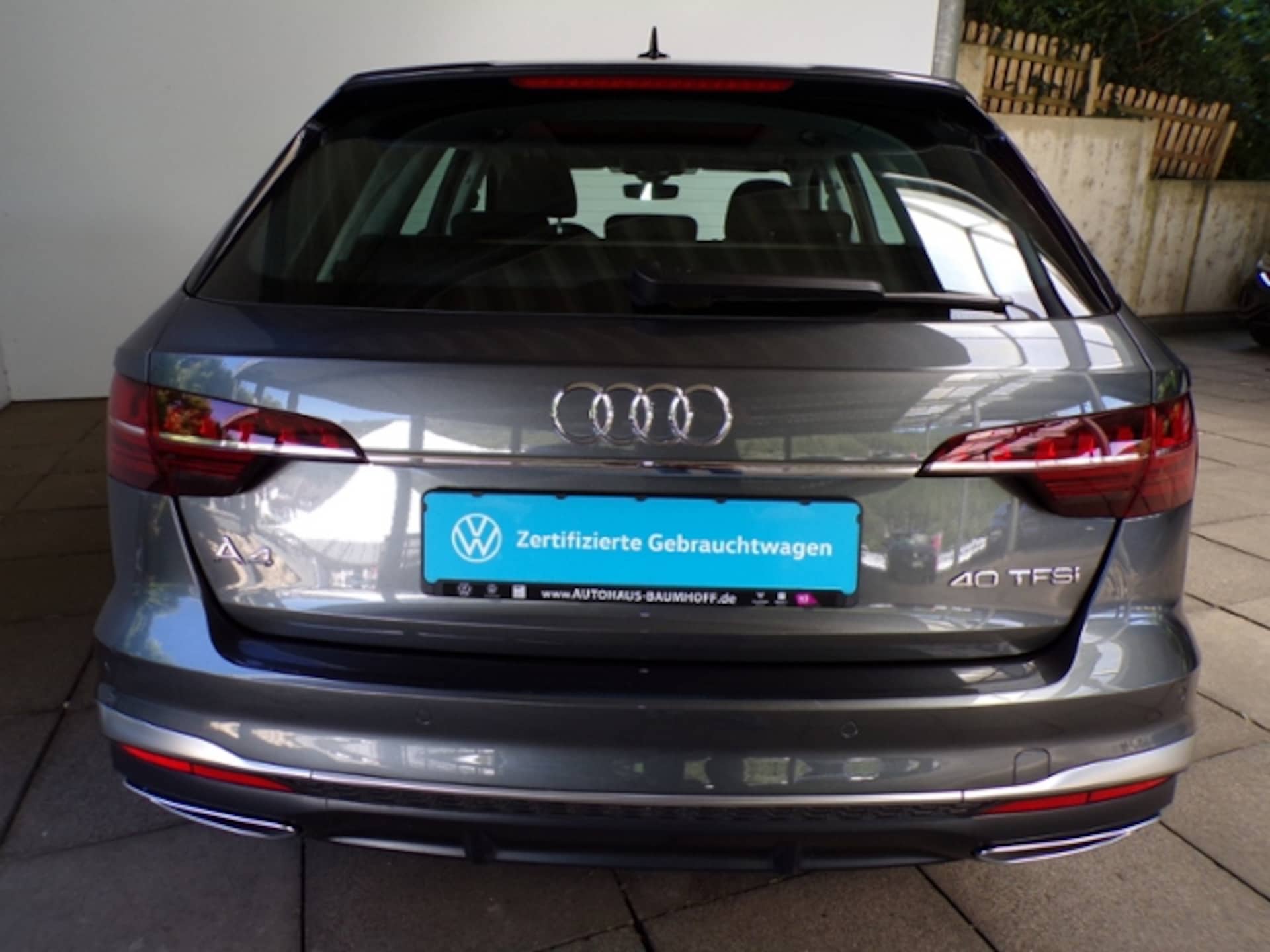 Audi A4 Avant S line