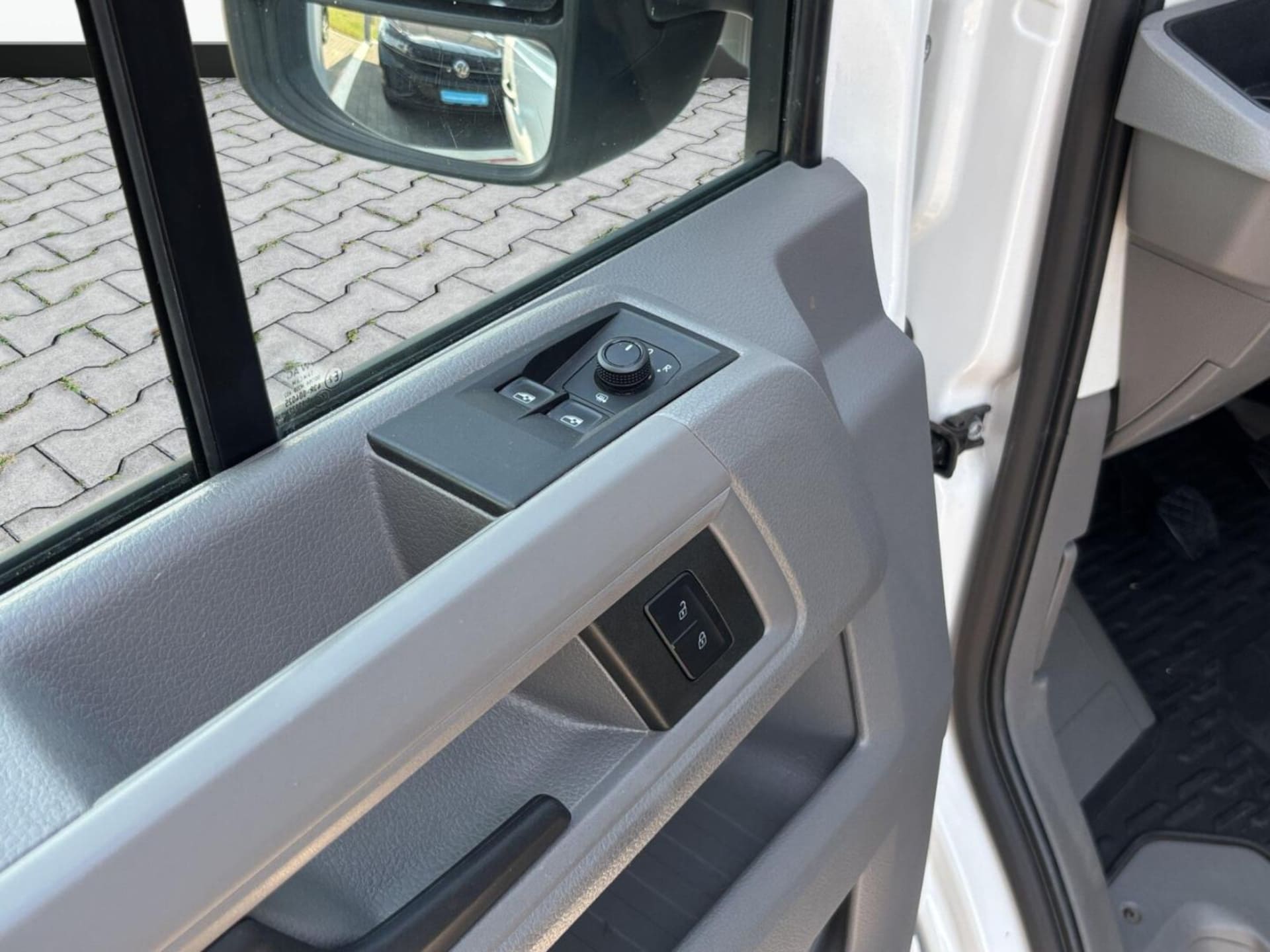 Volkswagen Crafter Furgon długi rozstaw osi
