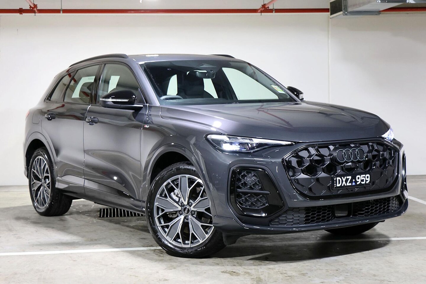 Image about Audi Q5 SUV TDI quattro 150 kW sport