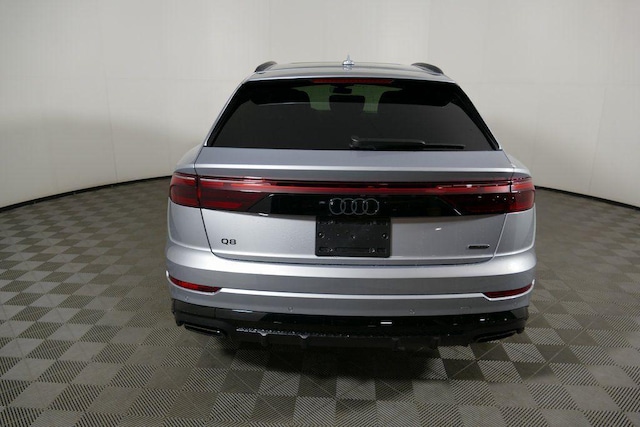 2026 Audi Q8