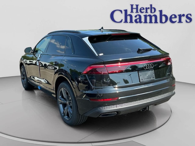 2026 Audi Q8