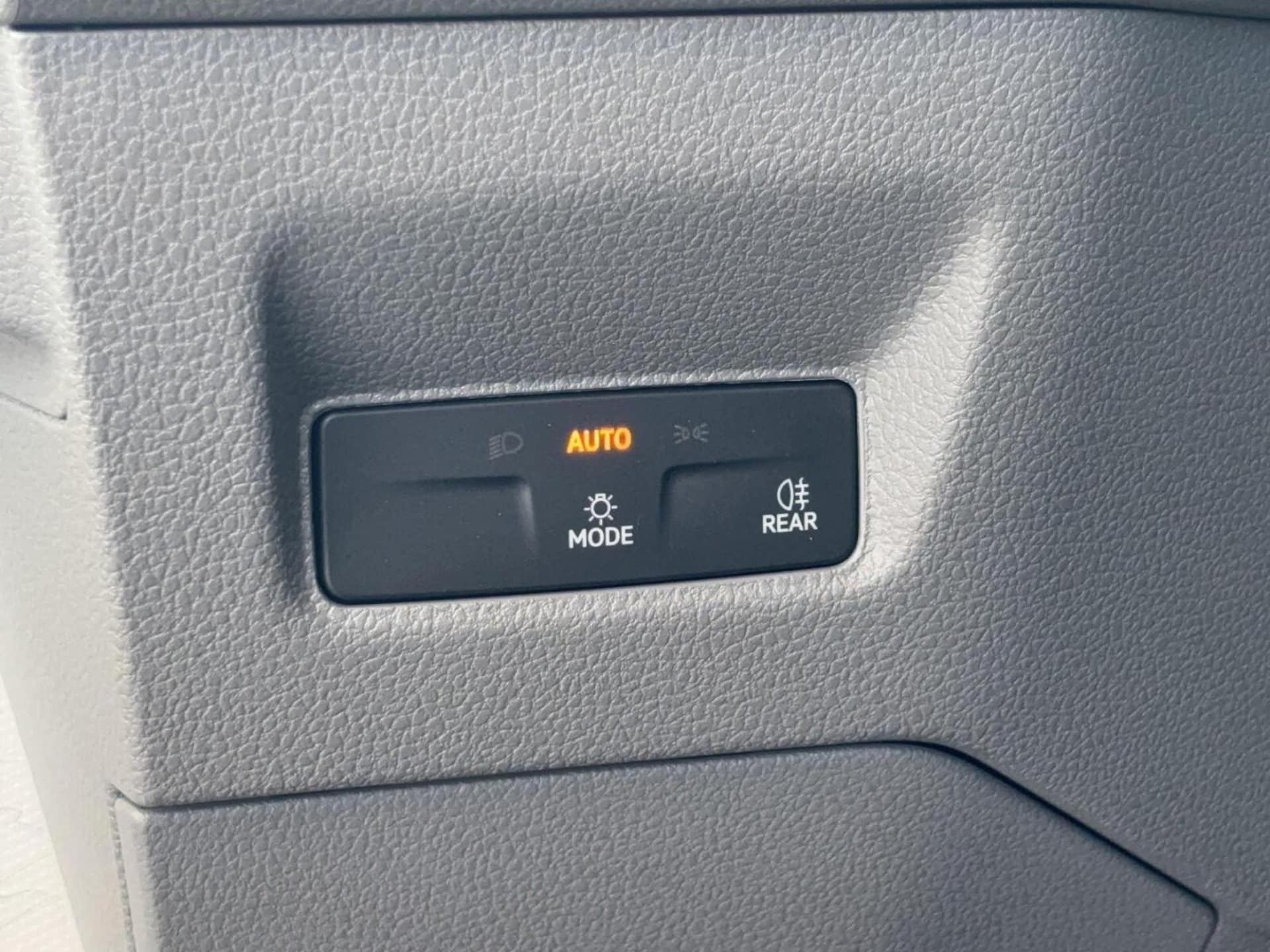 Volkswagen Crafter Furgon długi rozstaw osi