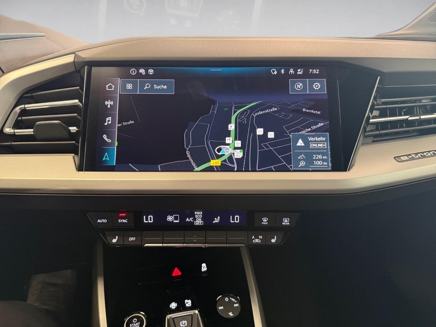 Bild über Audi Q4 e-tron 45 e-tron - für weitere Informationen kontaktieren Sie den Audi Partner
