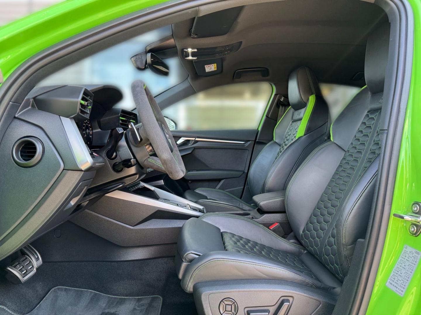 Image about Audi RS 3 Limousine TFSI quattro S tronic
