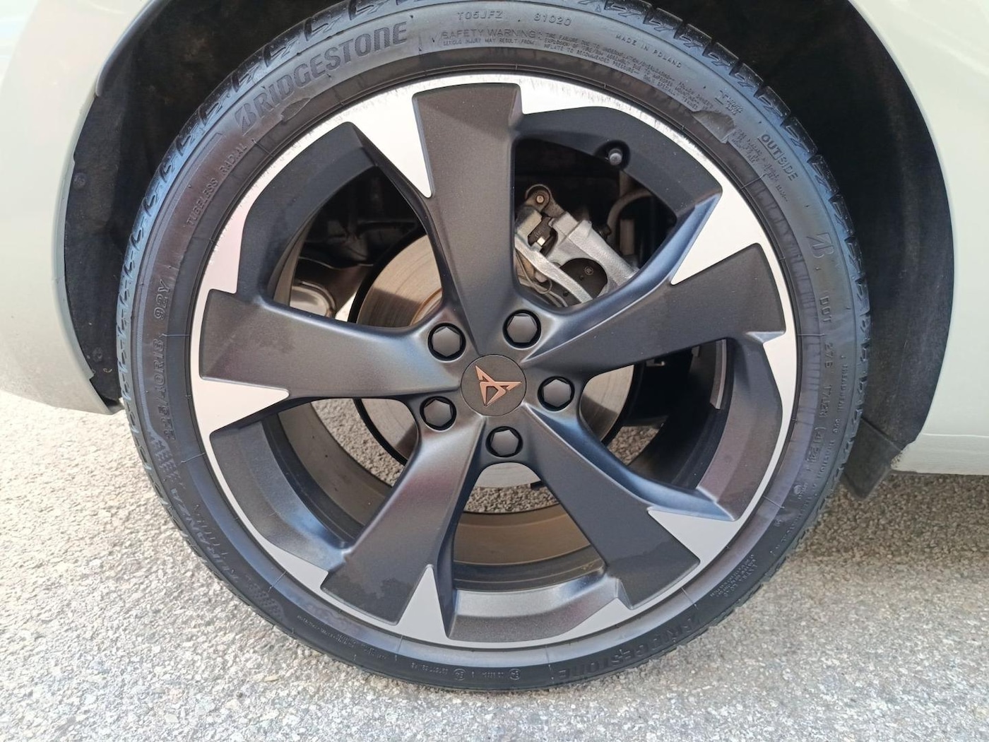 CUPRA Leon León 1.5 eTSI DSG 110 kW (150 CV) — photo 8