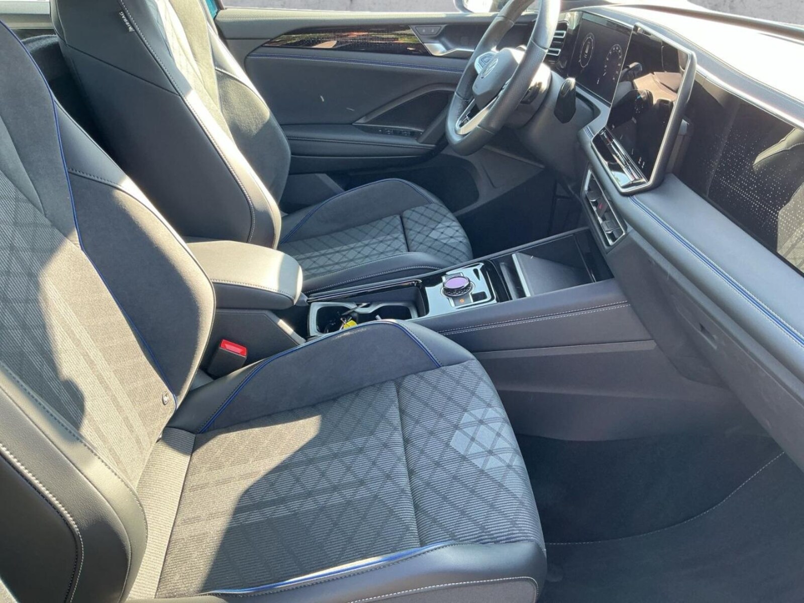 Volkswagen Tiguan – Bild 12
