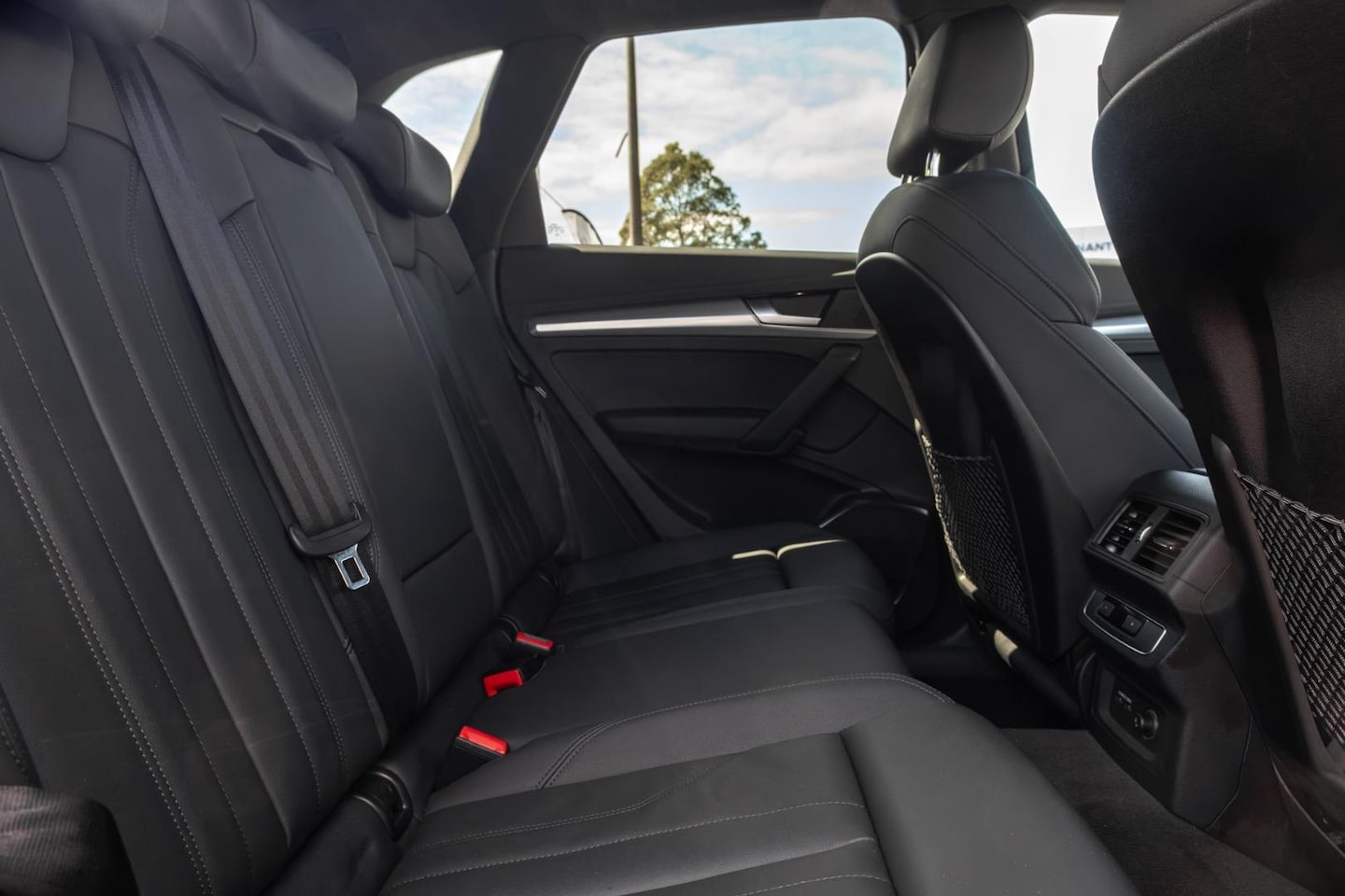 Image about Audi Q5 40 TDI quattro S tronic