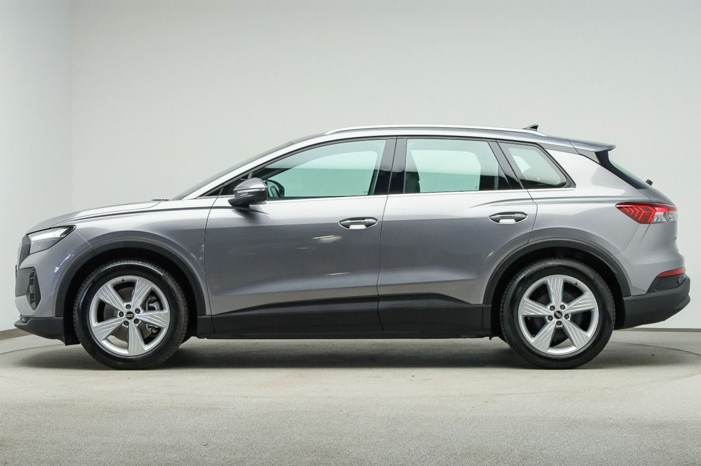 Bild über Audi Q4 e-tron 45 e-tron quattro - für weitere Informationen kontaktieren Sie den Audi Partner
