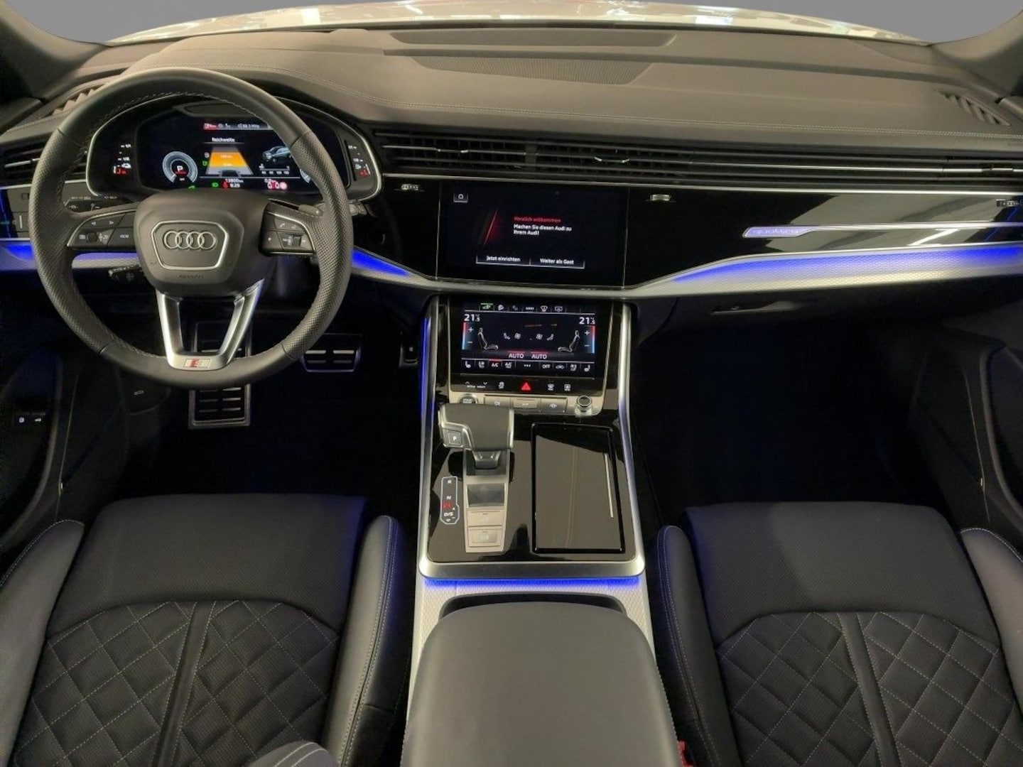 Bild über Audi Q8 SUV TFSI e S line business TFSI e quattro 290 kW tiptronic - für weitere Informationen kontaktieren Sie den Audi Partner