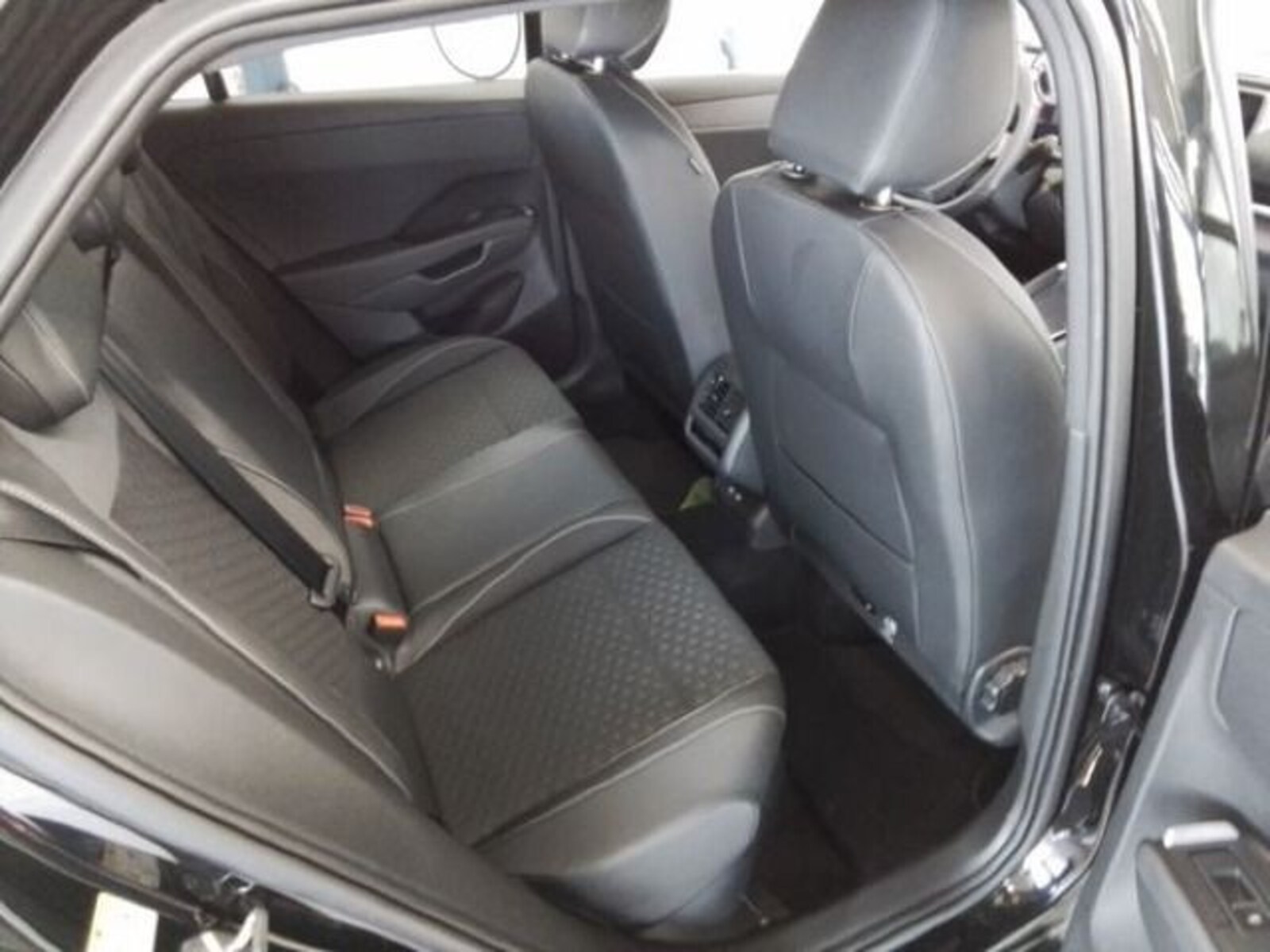 Volkswagen T-Roc – Bild 4