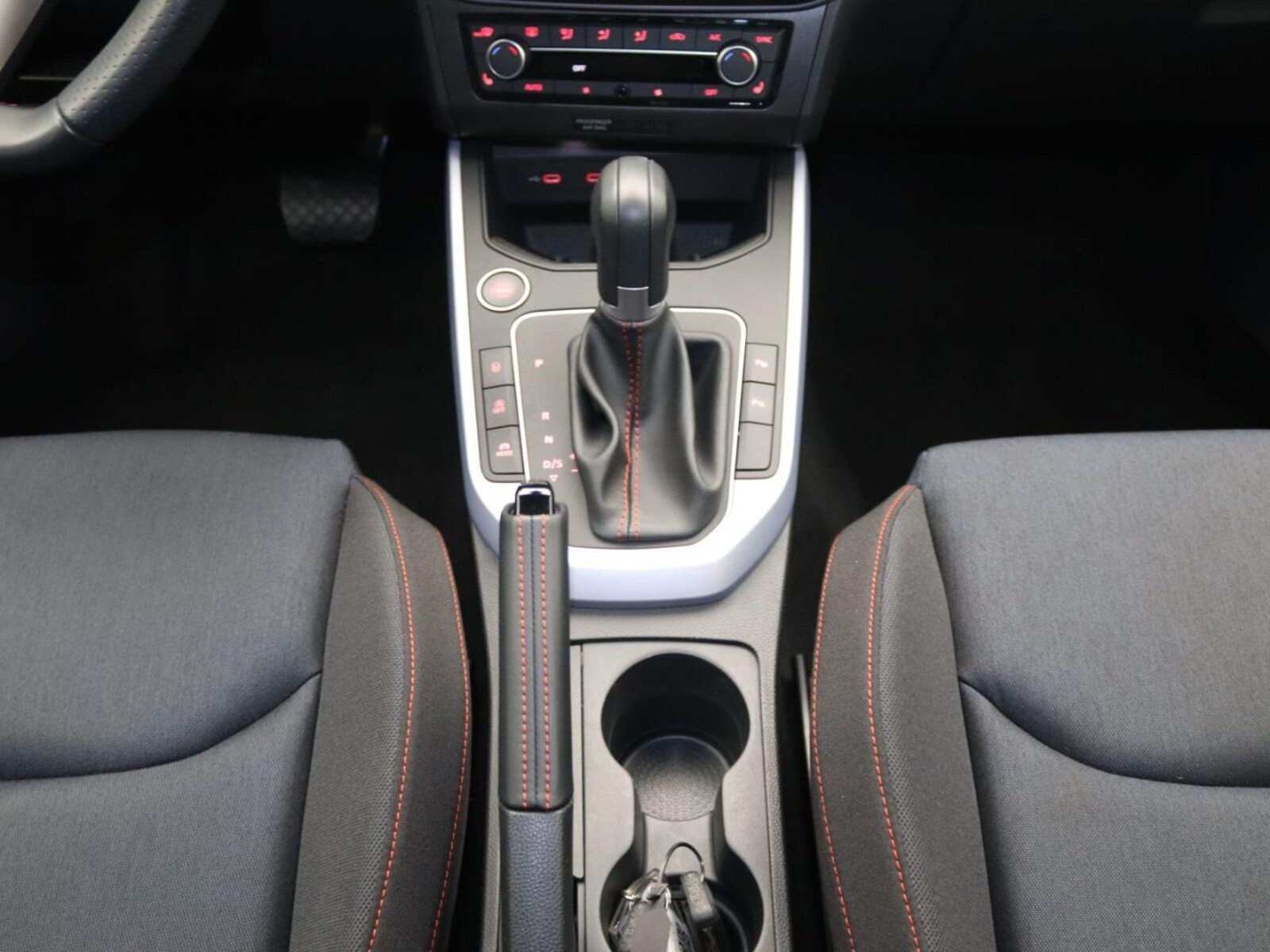 SEAT Arona – Bild 10